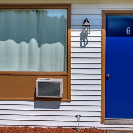 Winds Motel Montague Екстериор снимка